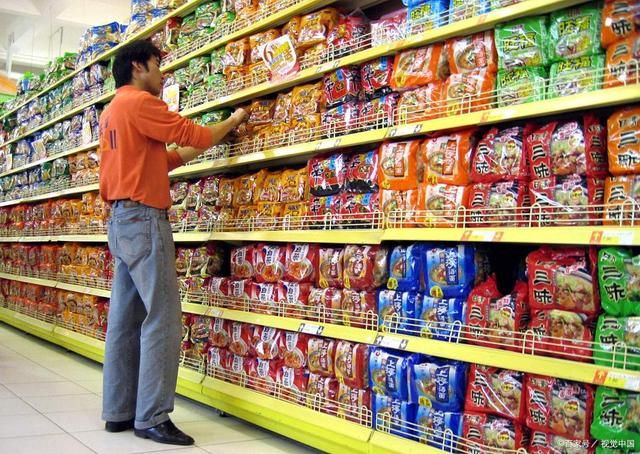 方便食品進(jìn)入熱銷(xiāo)時(shí)期，供不應(yīng)求狀況持續(xù)